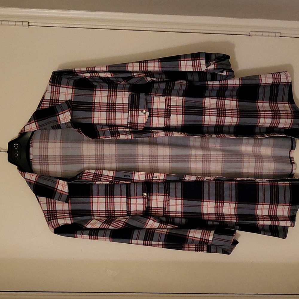 2x plus shirt